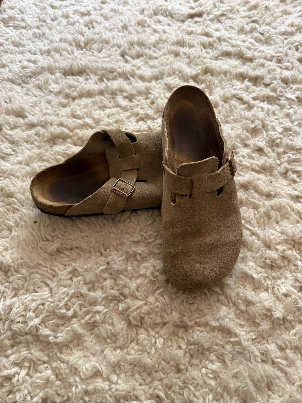Birkenstock Men’s Boston Suede Clog in Taupe